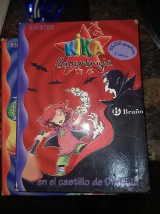 Lote 6 libros Kika Superbruja