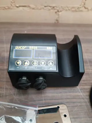 Estación Soldadura y Aire Caliente JCD 8898