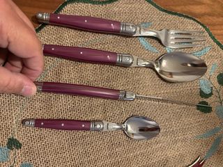 Set 26 Cubiertos Laguiole Production Violeta