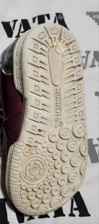 2 pares zapatos niña T23-24