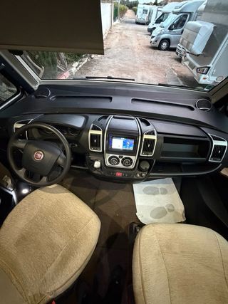 Autocaravana(  posibilidad de financiación)