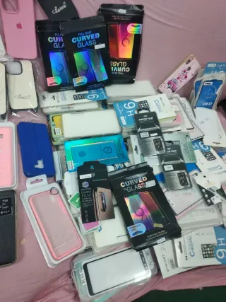 300+ Protectores Pantalla Móvil/Tablet