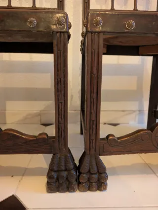 Juego de 4 sillas antiguas madera tallada