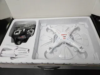 Dron Syma X5C Explorers 2.4G HD Cam