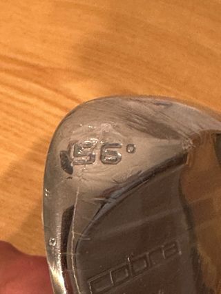 Cobra King PUR 56° Wedge Sin Estrenar
