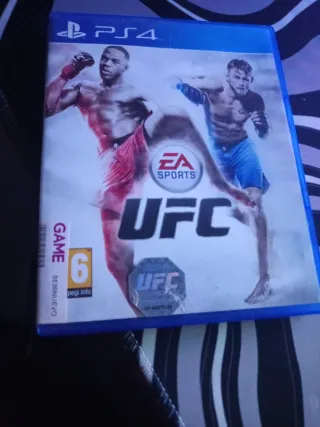 Juego PS4 UFC EA Sports