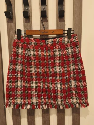 Conjunto Stradivarius. Americana T.S y falda T.40