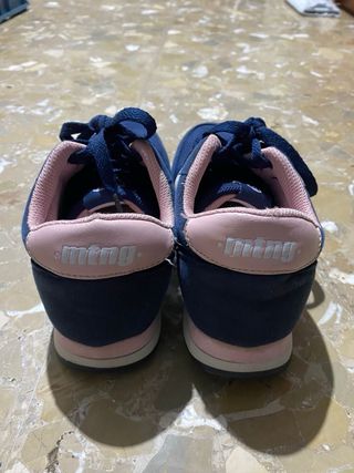 Zapatillas Mustang Azul y Rosa