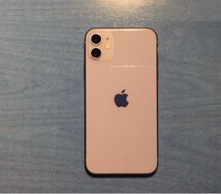 iPhone 11 Lila