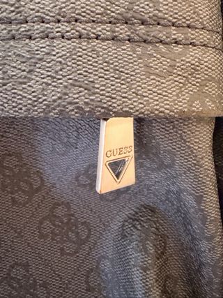 Mochila Guess Negra con Logo Repetido