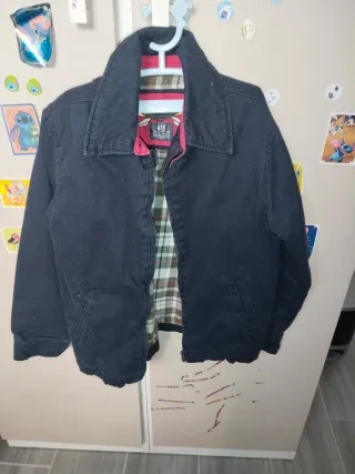 Chaqueta negra forro cuadros