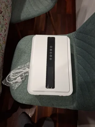 Mini Deshumidificador Eléctrico