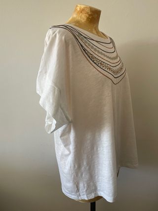 Blusa Woman manga corta bordada Talla L