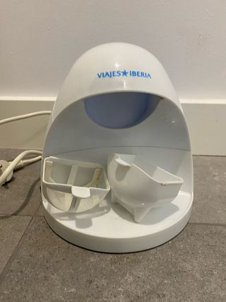 Cafetera. Ideal oficina. Funciona perfectamente.