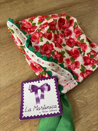 Capota 4 años niña con flores y lazo La Martinica