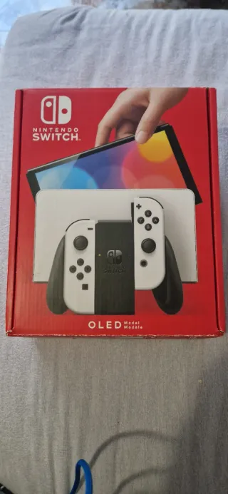 Nintendo Switch + Luigi's Mansion 2 digital código