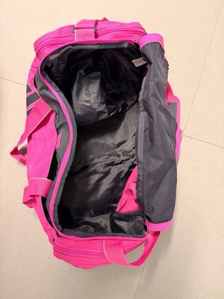Mochila deportiva Adidas rosa y gris