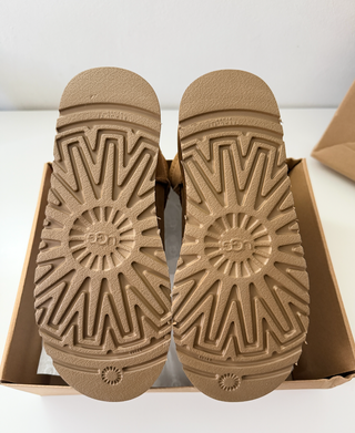 Botas UGG Classic Marrón Talla 38