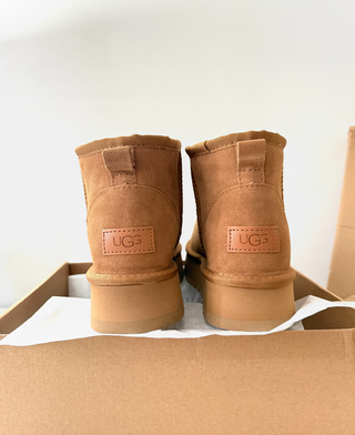 Botas UGG Classic Marrón Talla 38
