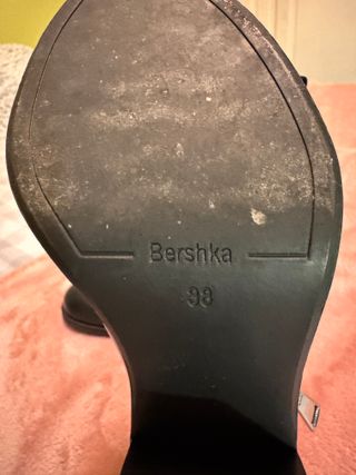Botas tacón Bershka negras