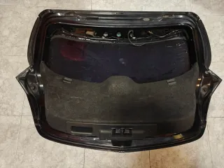 Portón Opel Astra H 3 Puertas Negro