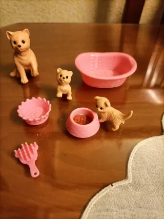 Set di bambole e accessori