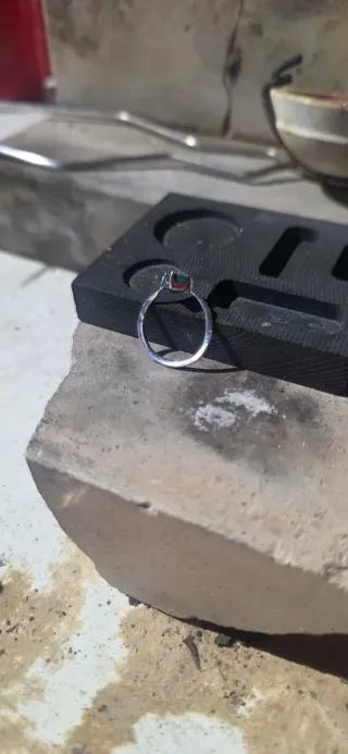 Anillo de pedida de Plata y Piedra Preciosa a mano