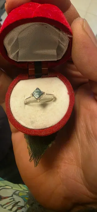 Anillo de pedida de Plata y Piedra Preciosa a mano