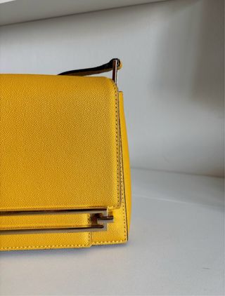 Bolso Purificación García Amarillo