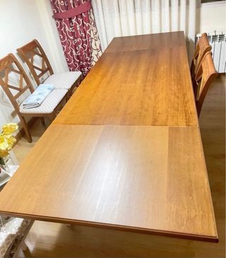 Conjunto Mesa Extensible y Sillas Salón Grupo Seys