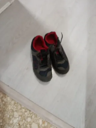 Zapatillas senderismo talla 38
