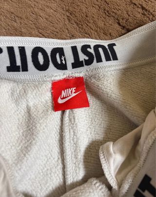 Pantalón chándal Nike blanco