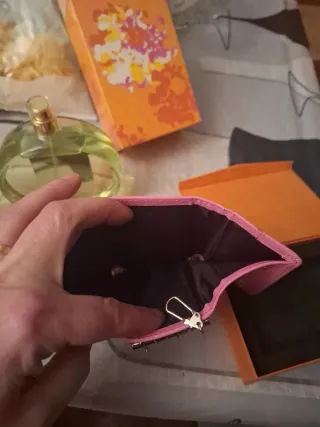 Llavero cartera rosa