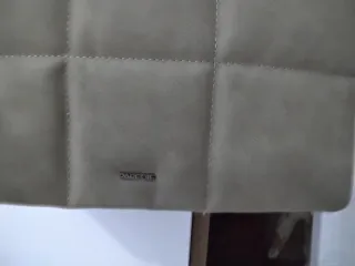 Bolso Perfois Beige Acolchado Cadena