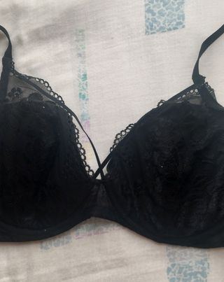 Sujetador negro con encaje women secret