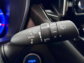 Toyota Corolla 1.8 125H ACTIVE TECH E-CVT
