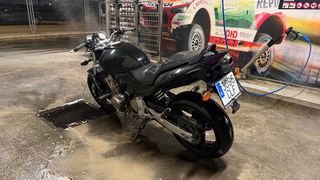 Honda CB600 Naked Negra