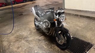 Honda CB600 Naked Negra