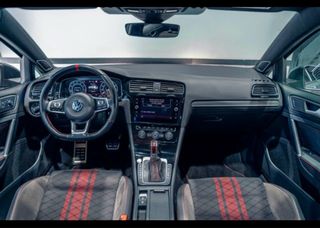 Volkswagen Golf 7.5 GTI TCR