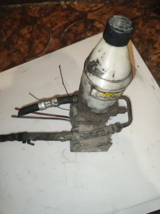 Bomba Dirección Opel Astra