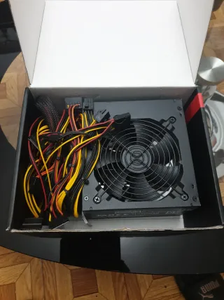 Fuente Alimentación Thermaltake Munich 430W