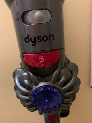 Aspirapolvere Dyson con accessori completa