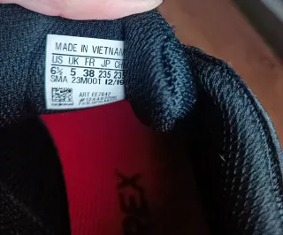 Zapatillas Adidas Terrex Trekking Negras Rojas