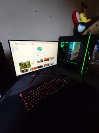 PC Gaming Negro y Verde