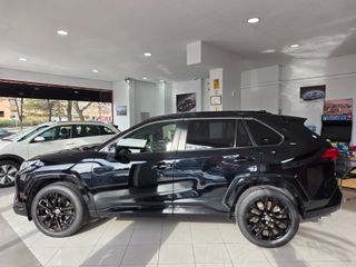 Toyota Rav4 2.5l 220H Black Edition