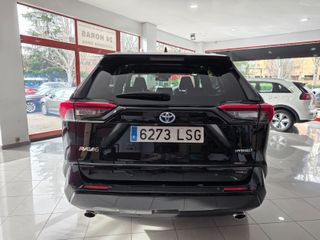 Toyota Rav4 2.5l 220H Black Edition