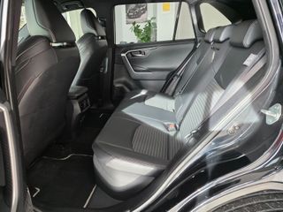 Toyota Rav4 2.5l 220H Black Edition