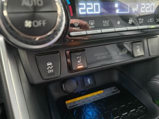 Toyota Rav4 2.5l 220H Black Edition