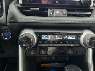 Toyota Rav4 2.5l 220H Black Edition