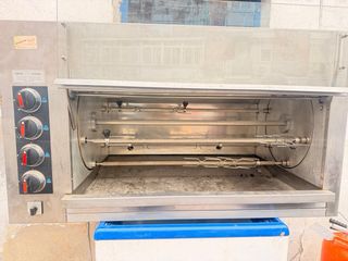 Forno professionale per arrostire polli